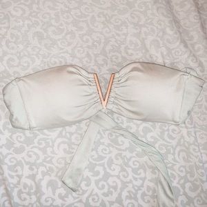 👙VICTORIA’S SECRET BIKINI TOP